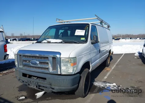 2010 Ford E-350 Super Duty from USA, damaged, VIN 1FTSS3EL8ADA16321